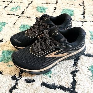 Brooks | Ghost 12 Running Shoes | 6